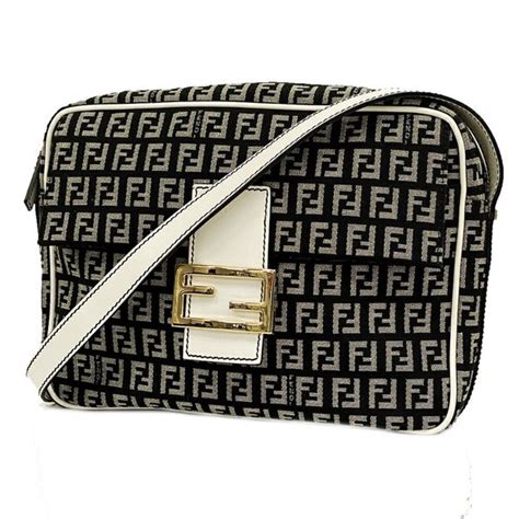 bag fendi 8bt150-yg1|Fendi Shoulder Bag Zucchino Ladies Black PVC 8BT150 Zucca.